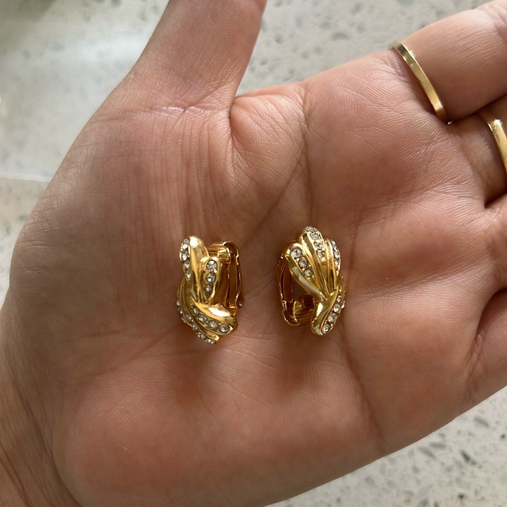 Dior earrings 18k gold plated